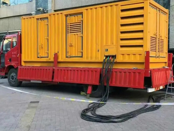 牟定如何确定水冷式机油散热器密封件的规格型号？